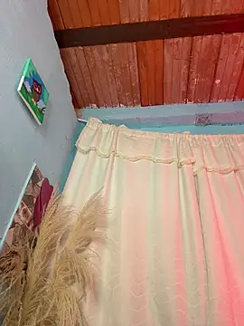 Sala de chat en directo de Miaa_rosses3