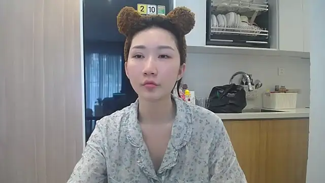 Asiagirll чат на живо