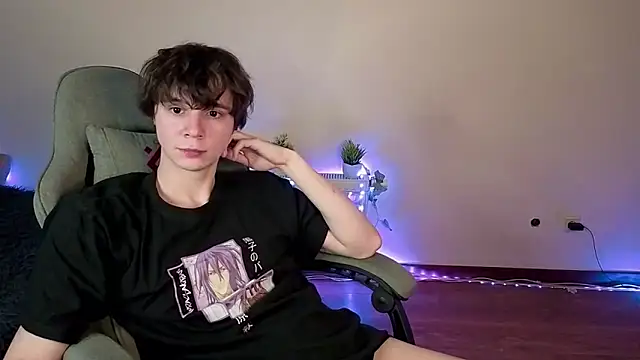AnthonyCuutie Adlı Modelin Canlı Seks Kamerası Şovu