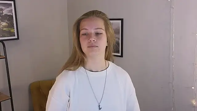 Chat soba uživo modela Tiffany__Long
