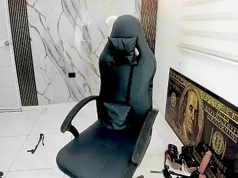 ห้องแชทสดของ queen_findom1