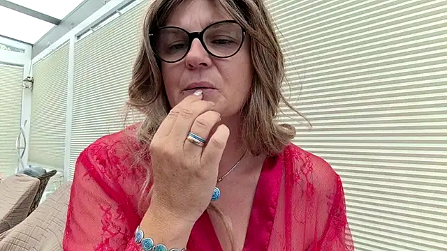DirtyMarie80 – live chatrum