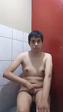 Seks show uživo modela supguyLat na kameri