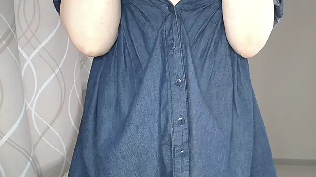חדר צ'אט בשידור חי של miss__Sophie