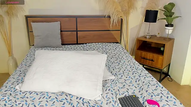 Lia_adams17n Live chat-huone