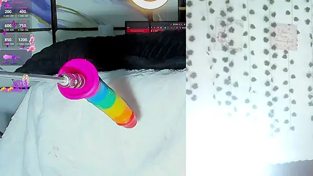 Živá chatovací místnost Emily_Thompson33