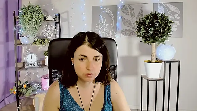 חדר צ'אט בשידור חי של MartaEdams