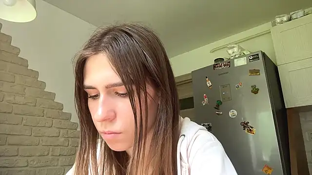 ZaraGuyette Adlı Modelin Canlı Sohbet Odası