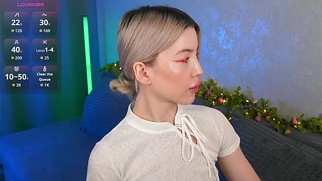 Živá chatovací místnost LindaThackerr
