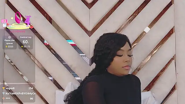 Lola_King – live chatrum
