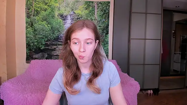 Živá chatovací místnost Ksuhesa