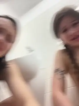 EliteBitch's Live Sex Cam Show