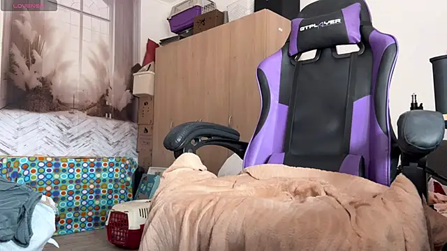 Sala de chat en directo de Caliiie-of
