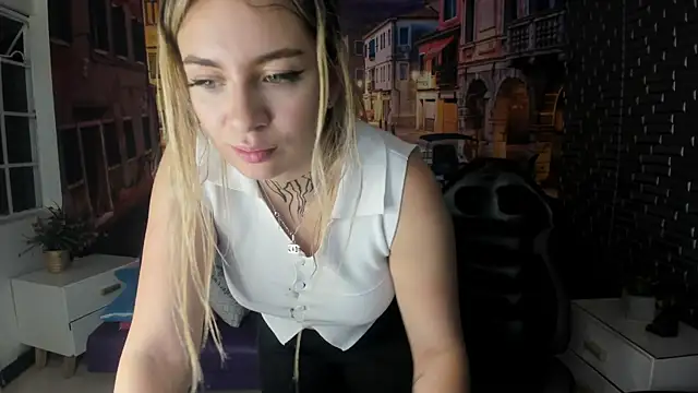 غرفة دردشة Tamaraa_velez المباشرة