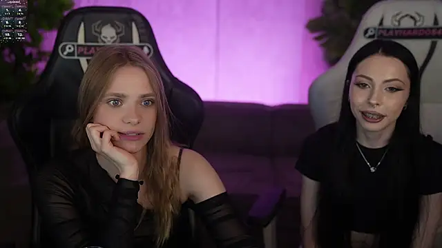 Angy_Netal – Naživo chatovacia miestnosť