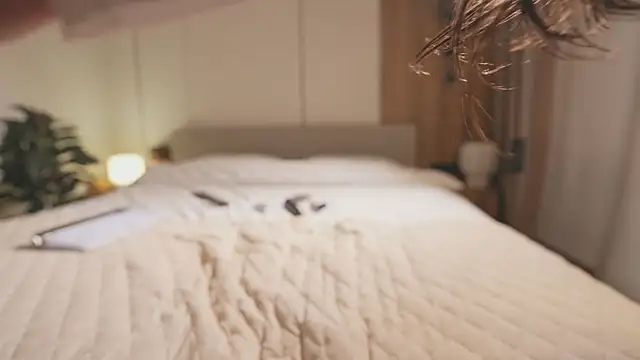 חדר צ'אט בשידור חי של Noctivelle