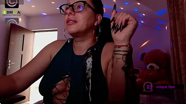 Sala de chat ao vivo de SonyaDevon