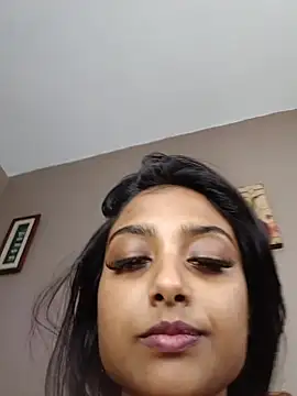littlemissdevil69's Live Chat Room