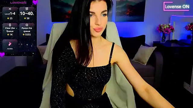 Angelina_Clarks Adlı Modelin Canlı Sohbet Odası