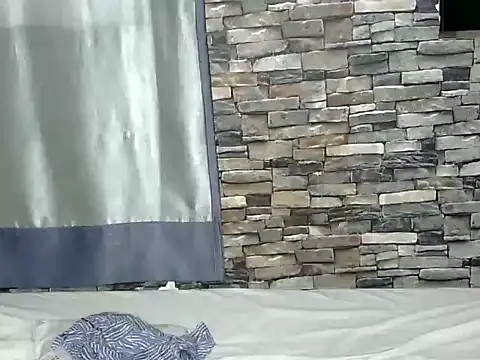Živá chatovací místnost prretyface