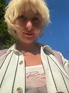 RonnieKiss 실시간 채팅방