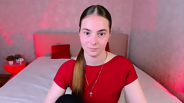Maddy_Wood_: δωμάτιο απευθείας συνομιλίας