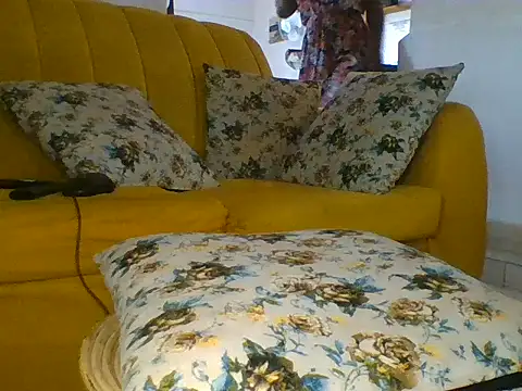 sherry_anne Adlı Modelin Canlı Sohbet Odası