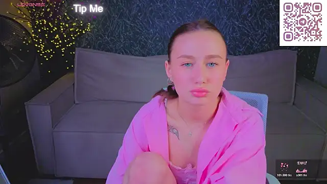 Chatroom en direct de _Kiki_angel_
