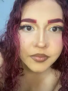 חדר צ'אט בשידור חי של Madeleine_vamp