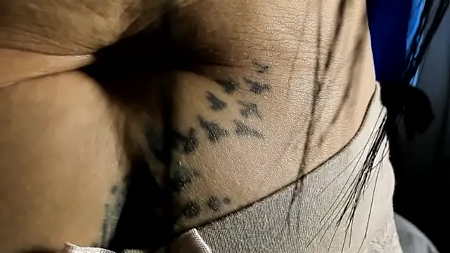 غرفة دردشة Lara_vela المباشرة