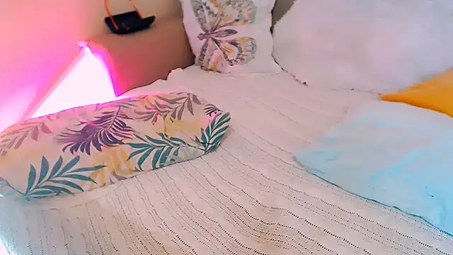 OLIVIA_CANDY Cameră chat live