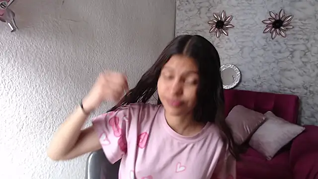 חדר צ'אט בשידור חי של Evagirl69