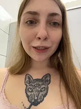 غرفة دردشة Sunny___Bunny الم باشرة