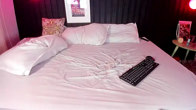 Živá chatovací místnost Salem_darling