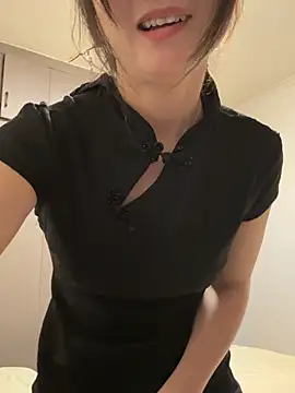 huihui_520 Adlı Modelin Canlı Seks Kamerası Şovu