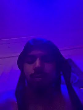 عرض كام PimpDante الجنسي المباشر