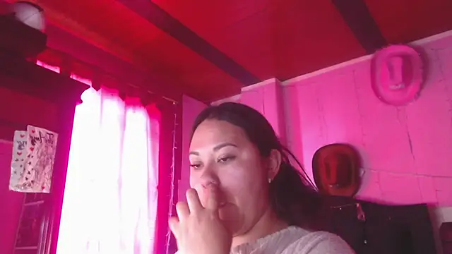 NikkiRous_ чат на живо