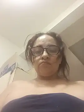 tany90 Live Chatraum