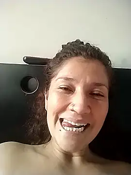 Chat soba uživo modela Cielo_carpentier69