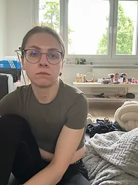 SweetLuna96 Live Chatraum
