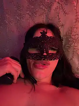 Živá chatovací místnost blackladyhot