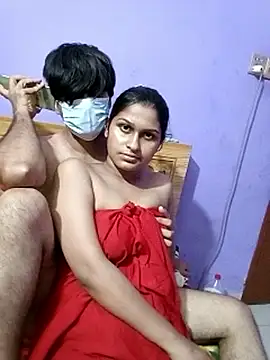 Jerin_Couple61 Adlı Modelin Canlı Seks Kamerası Şovu