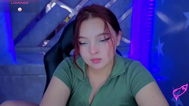 Онлайн чат mia_foster_t
