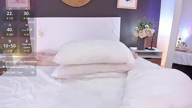 Živá chatovací místnost VioletPaket