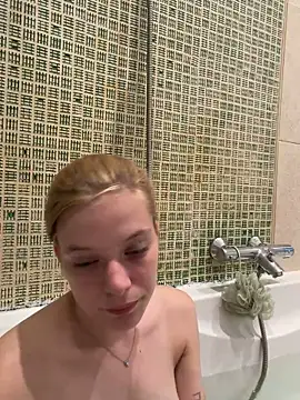 Živá chatovací místnost jessebell2003