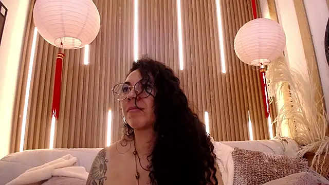 Chat ao vivo de Velvet_Curly