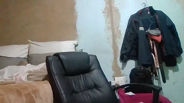 Nicky52 Live Chatrum