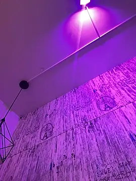 AbyThompsonのライブチャットルーム