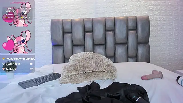 Caroline_Millerr 现场聊天室