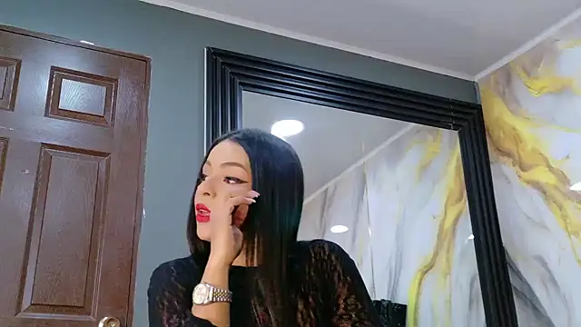 Chat soba uživo modela LindaFrancoo